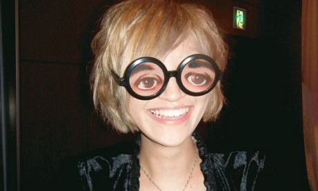 初カット　　　池袋美容室　ＨＡＡＡＴ　東口店