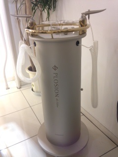 PLOSION 炭酸ミストついに!!!! 池袋美容室 HAAAT 東口店