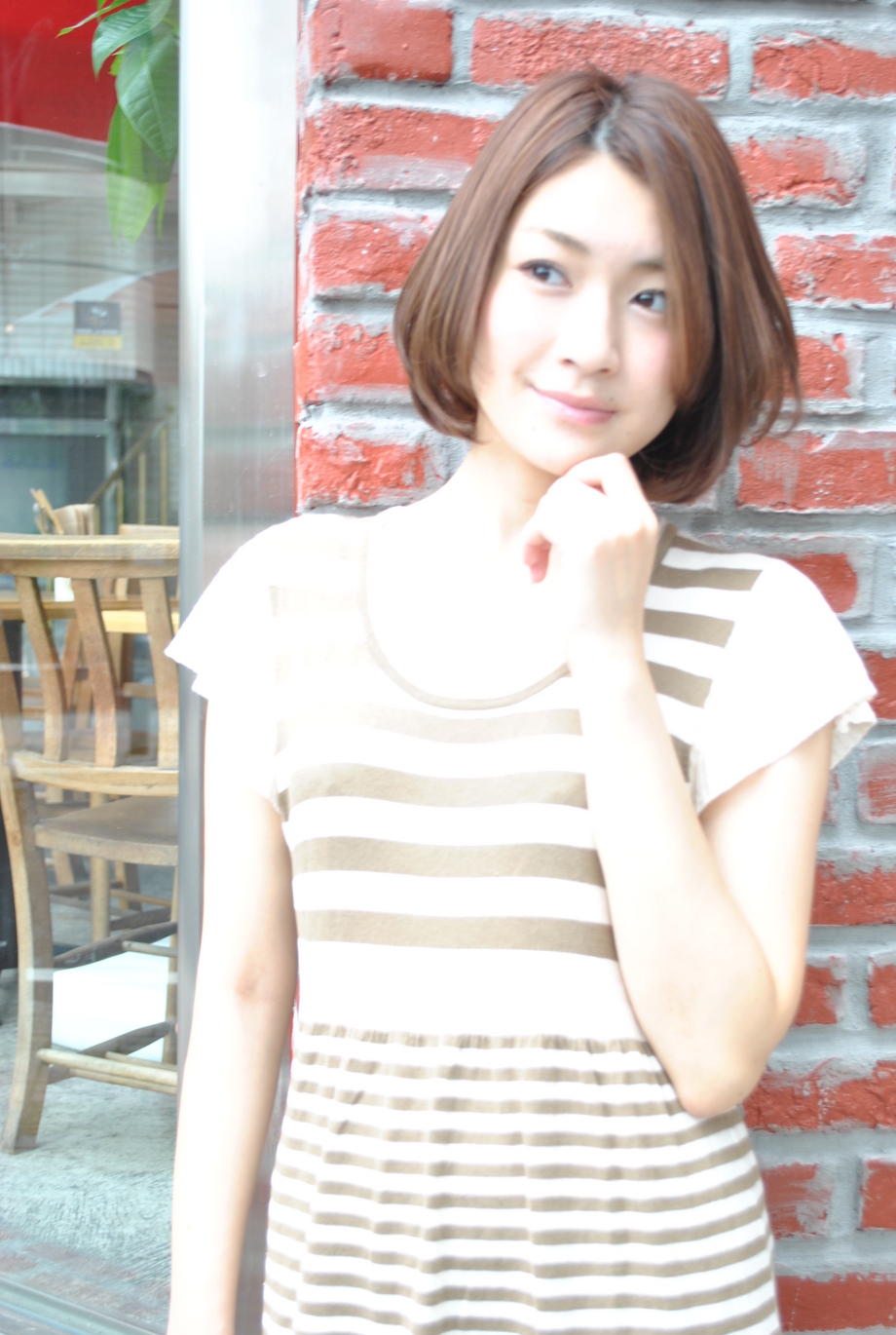 ショートスタイル撮影　　　　　　　　　　　　　　　　　　　　　　　　　　　池袋　美容室　ＨＡＡＡＴ