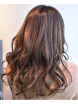 艶のある春カラー