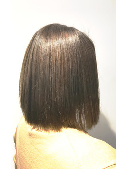 ナチュラルなアッシュで