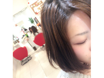 春のエアリーボブ