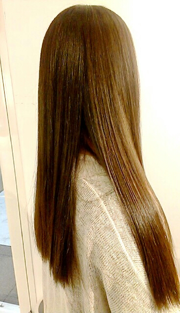 梅雨対策☆　　　　　　　　　　　池袋美容室　ＨＡＡＡＴ　東口店