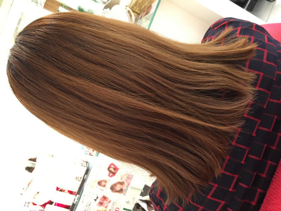 ダークブラウン　　　　　　池袋　美容室HAAAT