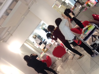 毎週火曜日は！！！　　　　　　　　　池袋美容室　HAAAT　東口店