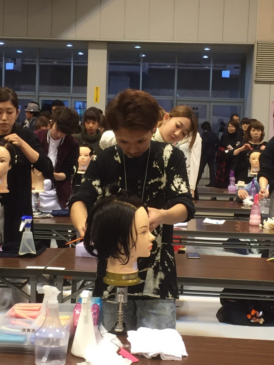 雨の日キャンペーン☆プロージョンお試し♡　　　池袋人気美容室ＨＡＡＡＴ東口店