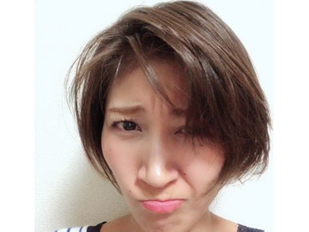 落ちてこないアップバングの作り方。