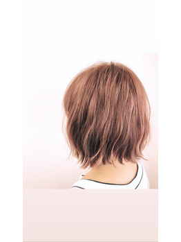 ビビットピンクでアクセント☆裾カラー