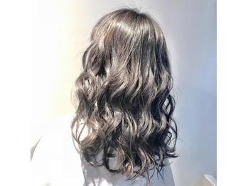 ダブルカラーでスタイルチェンジ！！