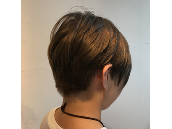 襟足すっきり！タイトショート☆☆☆☆☆