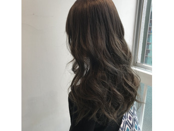 外国人風！アディクシーカラーの人気が耐えません☆