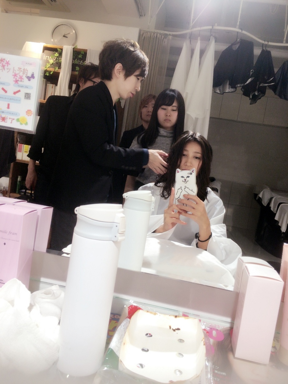 カットしてもらいました。