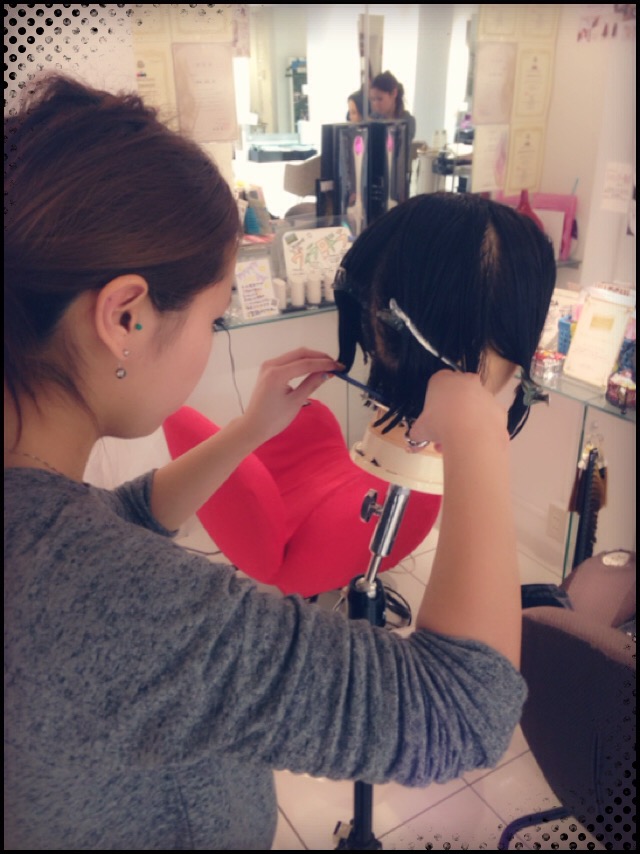 カット☆高橋塾　　　　　　　　　　　　　　　池袋美容室　ＨＡＡＡＴ　東口店