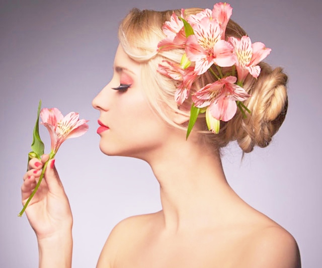 ヘアスタイルと香りの関係