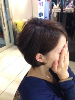 ふわふわショート　　　　　　　　　　　　　　　池袋美容室　ＨＡＡＡＴ　東口店
