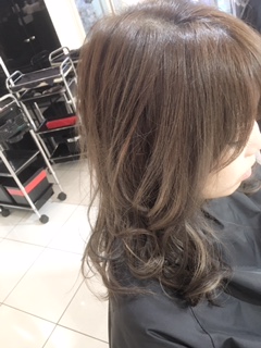 大好評☆３Ｄカラー　ハイライト・ローライト　スモーキーヘア
