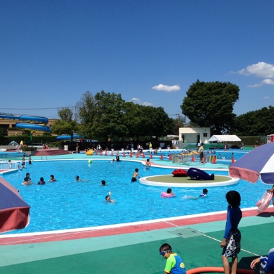 プール＼(^o^)／