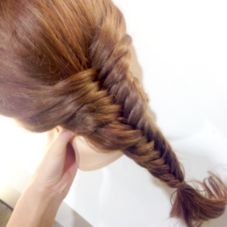 フィッシュボーン☆アレンジ　　　　　　　　　　池袋美容室　ＨＡＡＡＴ　東口店